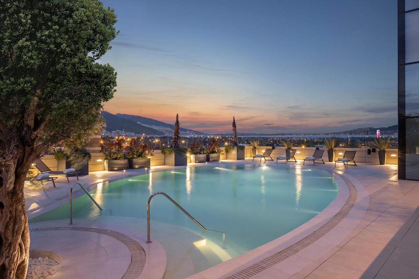 Hyatt Regency Izmir Istinyepark Hotel Екстериор снимка